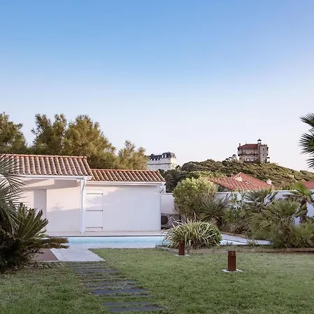 Youcca // Belharra With Swimming Pool And Jacuzzi In Σπίτι διακοπών